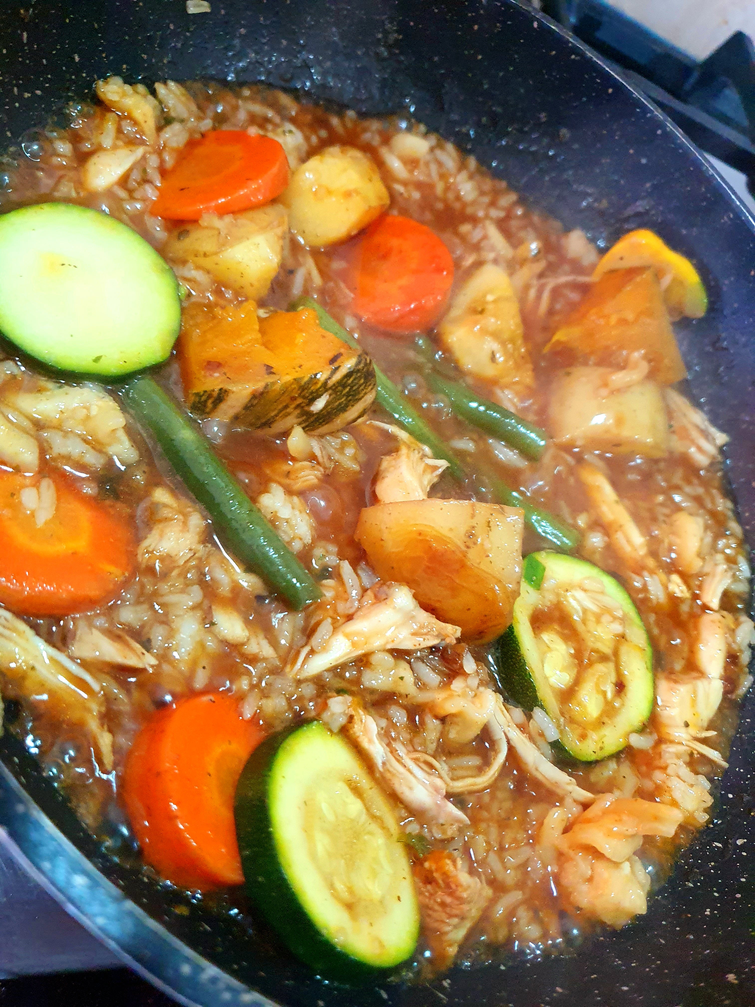 SANAME - Left Over Roast Chicken, Vegie & Rice infused with Tom Yum P360 Collagen BoneBroth